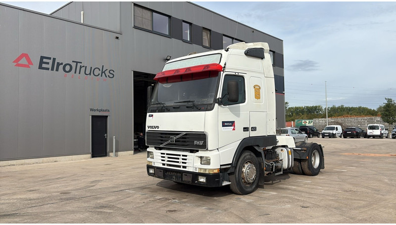 Volvo FH 12.420 (BOITE MANUELLE / MANUAL GEARBOX / PTO / POMPE HYDRAULIQUE) - Тягач: фото 1 Volvo FH 12.420 (BOITE MANUELLE / MANUAL GEARBOX / PTO / POMPE HYDRAULIQUE) - Тягач: фото 1