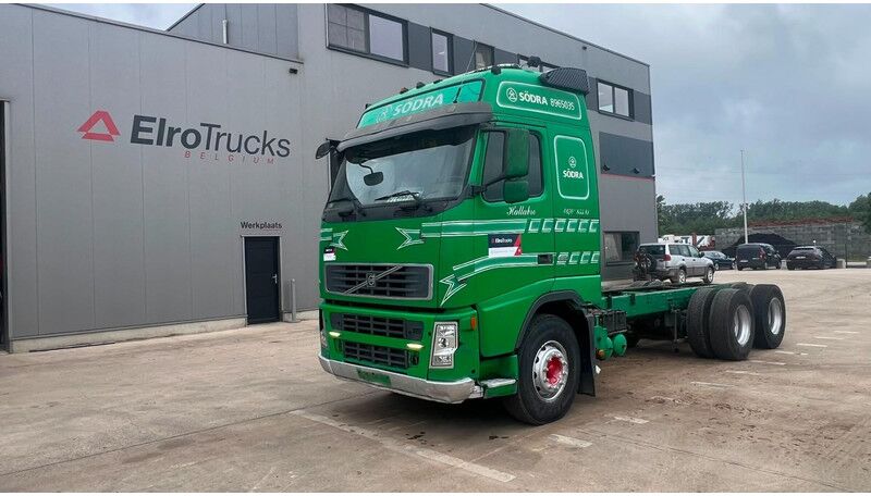 Volvo FH 520 (6X4 / LONG CHASSIS / FRONT STEEL) - Грузовик-шасси: фото 1 Volvo FH 520 (6X4 / LONG CHASSIS / FRONT STEEL) - Грузовик-шасси: фото 1