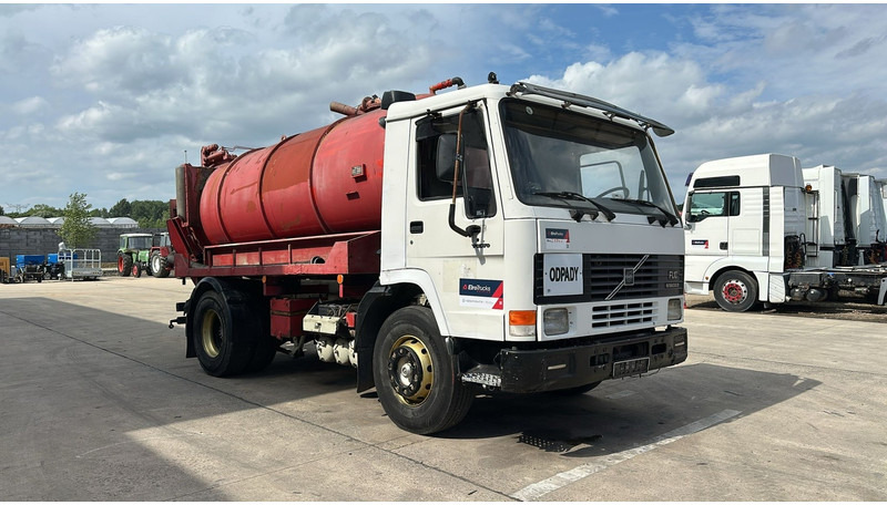 Volvo FL 10 - 280 (12.000L / POMPE MANUELLE / MANUAL PUMP / BOITE MANUELLE / MANUAL GEARBOX) - Ассенизатор: фото 3 Volvo FL 10 - 280 (12.000L / POMPE MANUELLE / MANUAL PUMP / BOITE MANUELLE / MANUAL GEARBOX) - Ассенизатор: фото 3