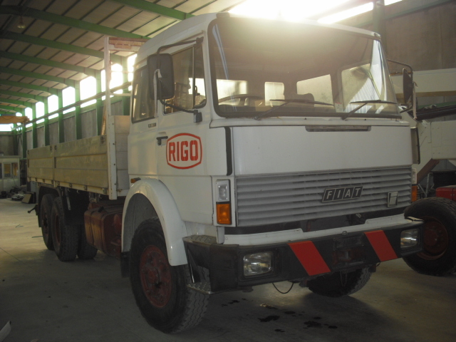 Iveco 190.26 RHD - Грузовик бортовой/ Платформа: фото 2 Iveco 190.26 RHD - Грузовик бортовой/ Платформа: фото 2