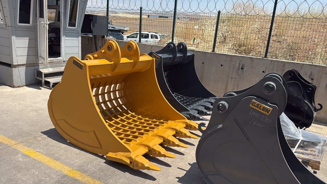 CATERPILLAR 330 Sorting Bucket - Сортировочный ковш: фото 1 CATERPILLAR 330 Sorting Bucket - Сортировочный ковш: фото 1