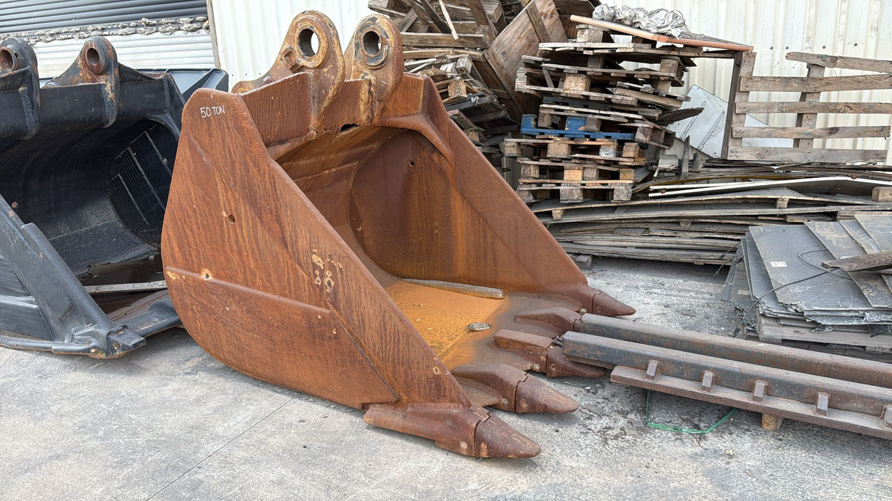 HITACHI Second Hand 50tons Bucket With Cheap Price - Ковш для экскаватора для Гусеничных экскаваторов: фото 1 HITACHI Second Hand 50tons Bucket With Cheap Price - Ковш для экскаватора для Гусеничных экскаваторов: фото 1
