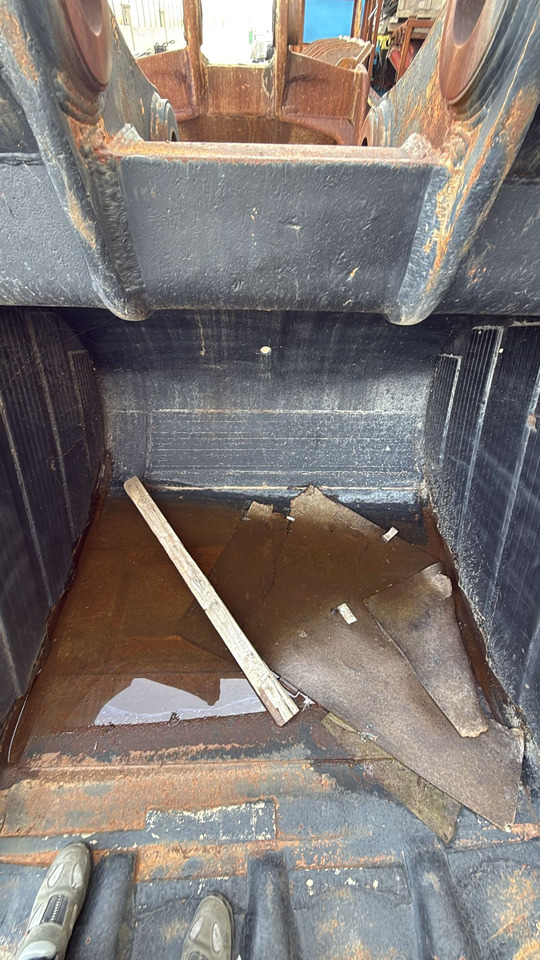 HITACHI ZX520/530 Cheap Second Hand Bucket - Ковш для экскаватора: фото 4 HITACHI ZX520/530 Cheap Second Hand Bucket - Ковш для экскаватора: фото 4