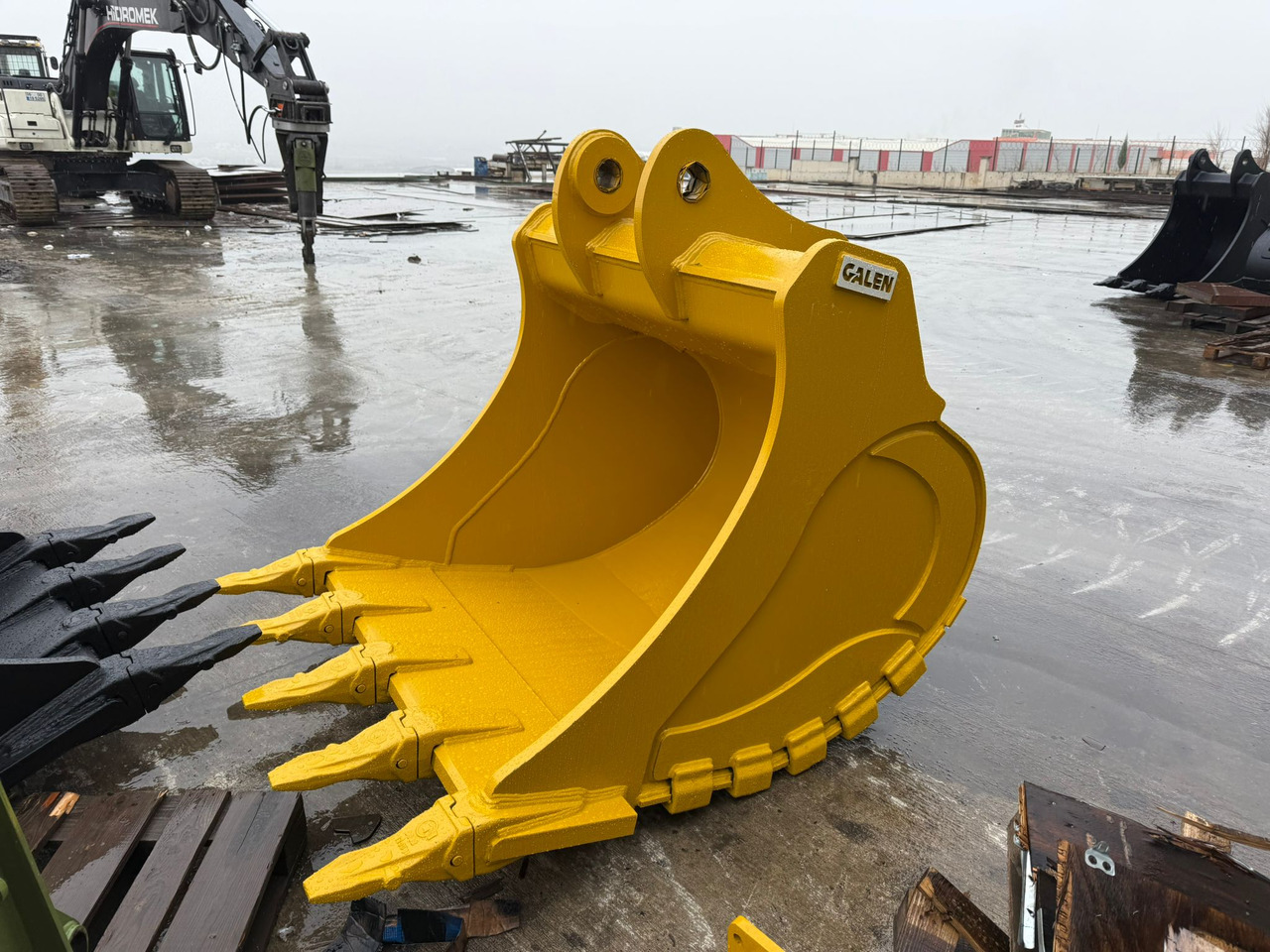 Komatsu PC300 Reinforced General Purpose Bucket - Ковш для экскаватора для Гусеничных экскаваторов: фото 4 Komatsu PC300 Reinforced General Purpose Bucket - Ковш для экскаватора для Гусеничных экскаваторов: фото 4