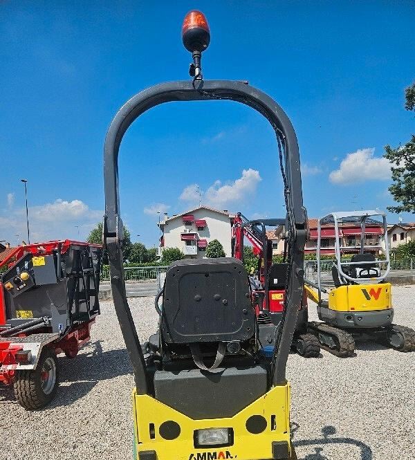 RULLO VIBRANTE TANDEM AMMAN ARX12 - Другая техника: фото 2 RULLO VIBRANTE TANDEM AMMAN ARX12 - Другая техника: фото 2