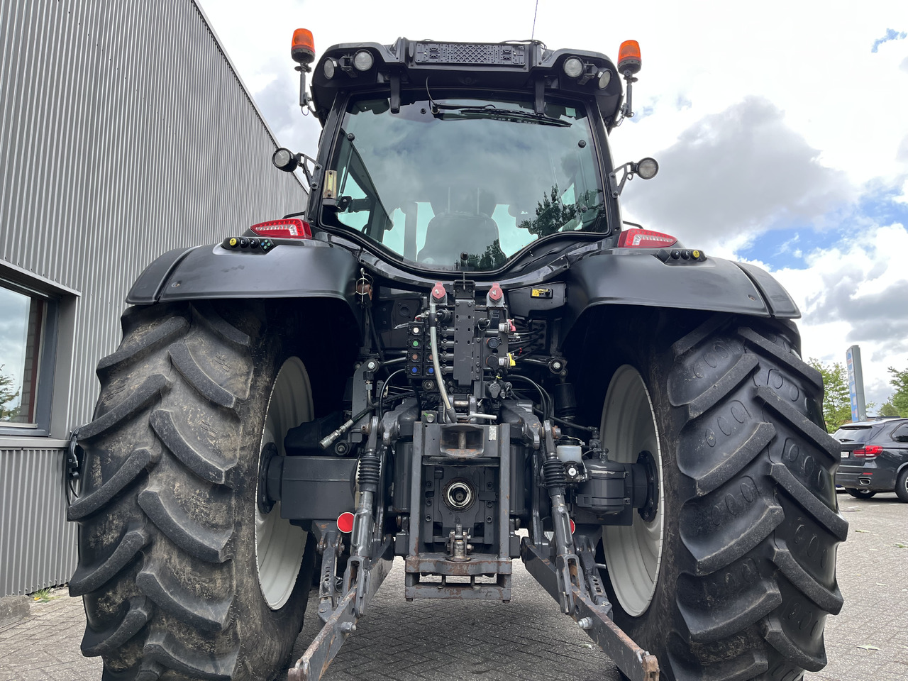 VALTRA N174 Active - Трактор: фото 4 VALTRA N174 Active - Трактор: фото 4