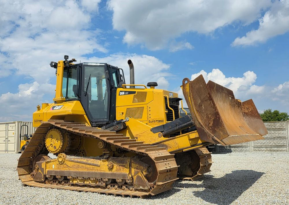Caterpillar Caterpillar D6N LGP, 2017 ROK, PODWOZIE 80% DOBRE - Бульдозер: фото 1 Caterpillar Caterpillar D6N LGP, 2017 ROK, PODWOZIE 80% DOBRE - Бульдозер: фото 1