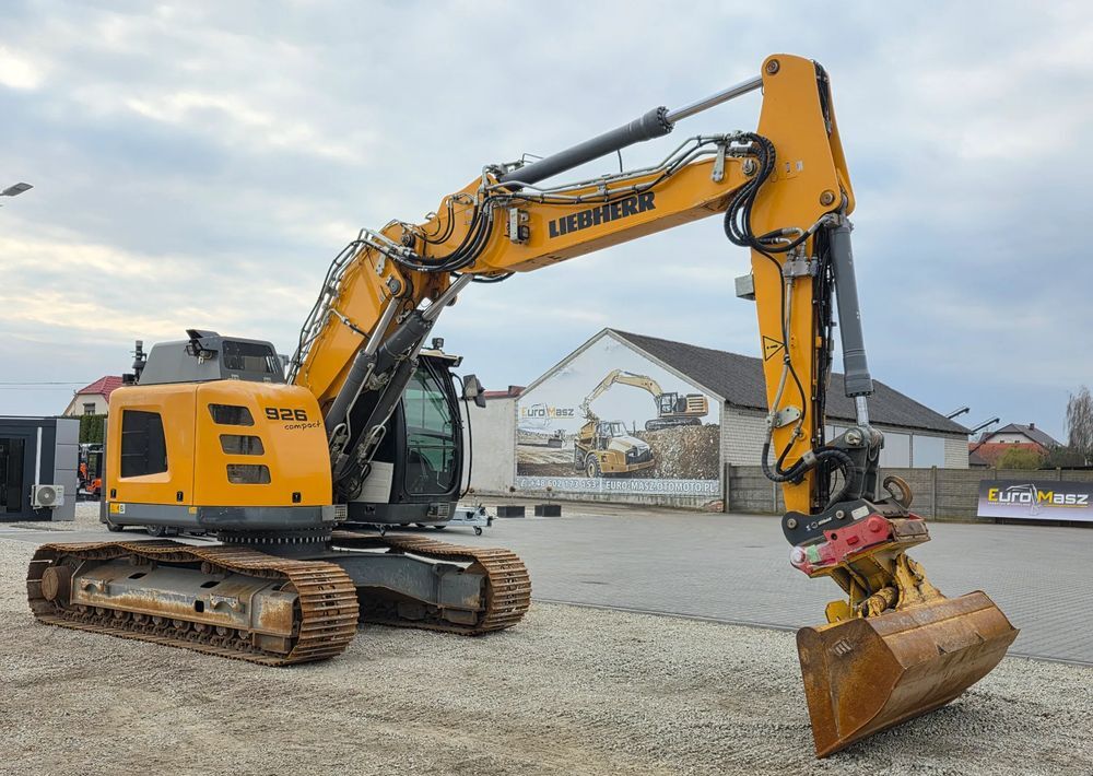 Liebherr R926 Compact, 2020 ROK, 5600 MTH, OIL QUICK - Гусеничный экскаватор: фото 1 Liebherr R926 Compact, 2020 ROK, 5600 MTH, OIL QUICK - Гусеничный экскаватор: фото 1