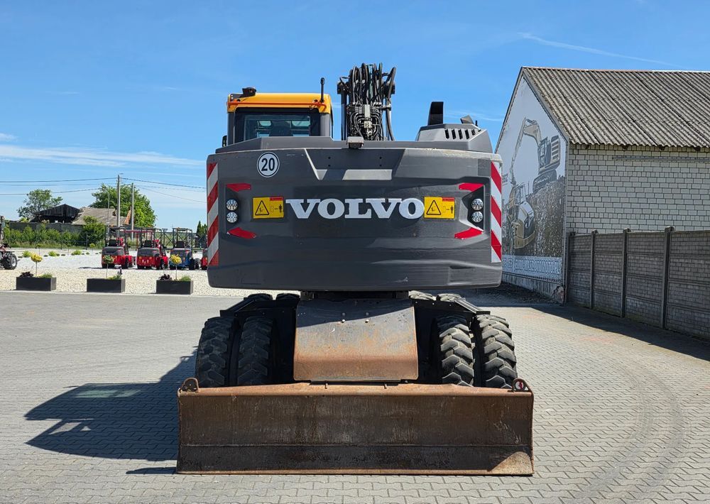 Volvo EWR 150E, 2016 ROK, 8700 MTH, PŁYWAJĄCE RAMIĘ - Колёсный экскаватор: фото 4 Volvo EWR 150E, 2016 ROK, 8700 MTH, PŁYWAJĄCE RAMIĘ - Колёсный экскаватор: фото 4