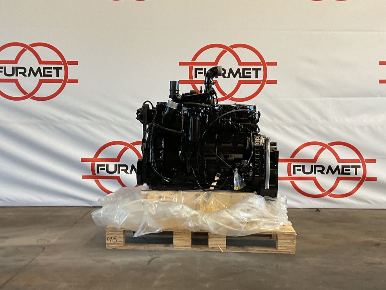 Cummins QSB6.7 (1) - Двигатель: фото 1 Cummins QSB6.7 (1) - Двигатель: фото 1