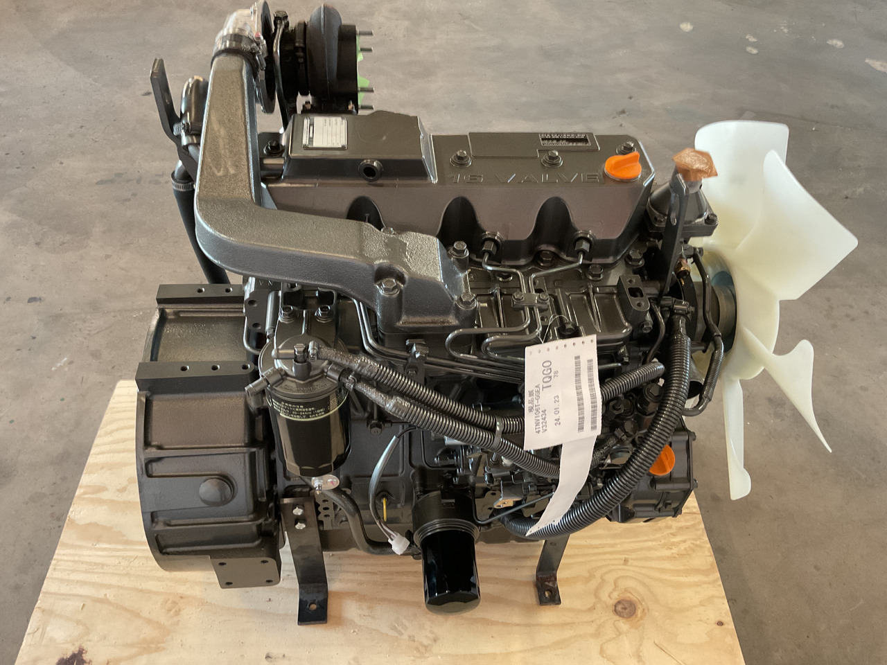 Yanmar 4TN106T - Двигатель: фото 5 Yanmar 4TN106T - Двигатель: фото 5