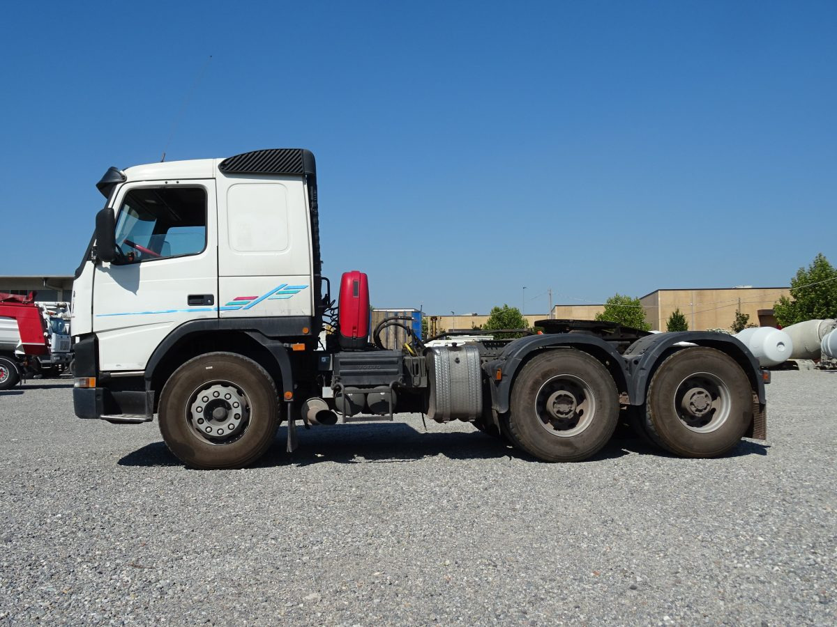 VOLVO FM12 420T 6X4 - Тягач: фото 3 VOLVO FM12 420T 6X4 - Тягач: фото 3