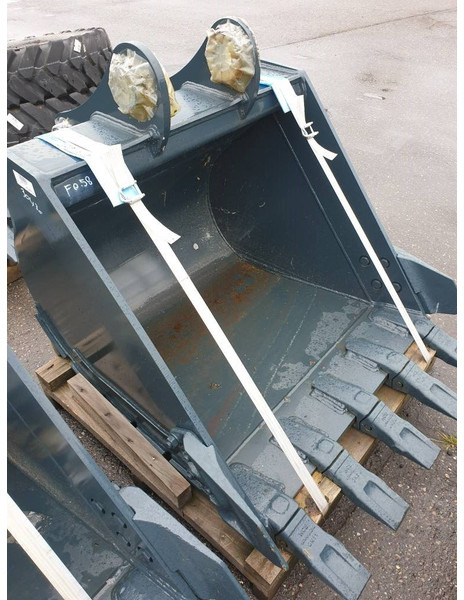 Hyundai Excavator digging bucket 140, 61K4-30101 - Ковш для Строительной техники: фото 5 Hyundai Excavator digging bucket 140, 61K4-30101 - Ковш для Строительной техники: фото 5