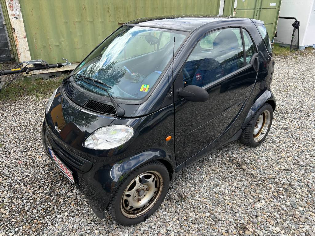 Легковой автомобиль Smart 450 fortwo: фото 1