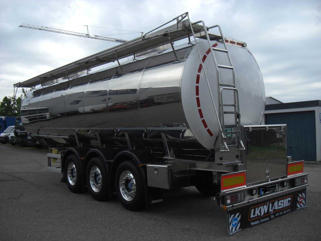 Magyar SRMAGD / BIERTANKER - Полуприцеп-цистерна: фото 4 Magyar SRMAGD / BIERTANKER - Полуприцеп-цистерна: фото 4