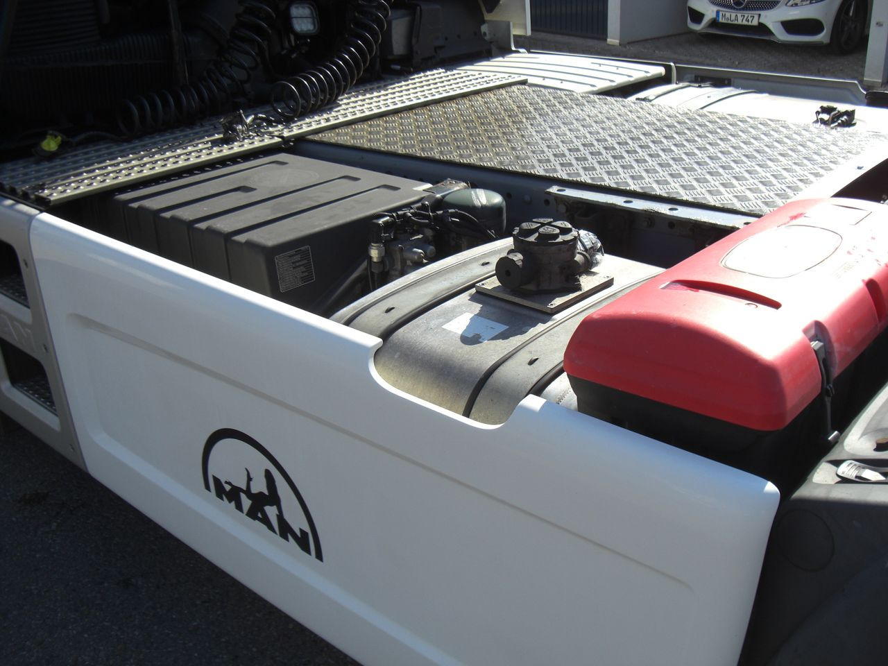 MAN 18480FLS / HYDR/ MANUAL - Тягач: фото 5 MAN 18480FLS / HYDR/ MANUAL - Тягач: фото 5