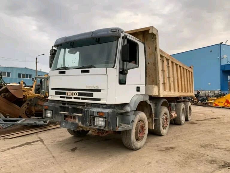 IVECO Euro Tech - Самосвал: фото 2 IVECO Euro Tech - Самосвал: фото 2