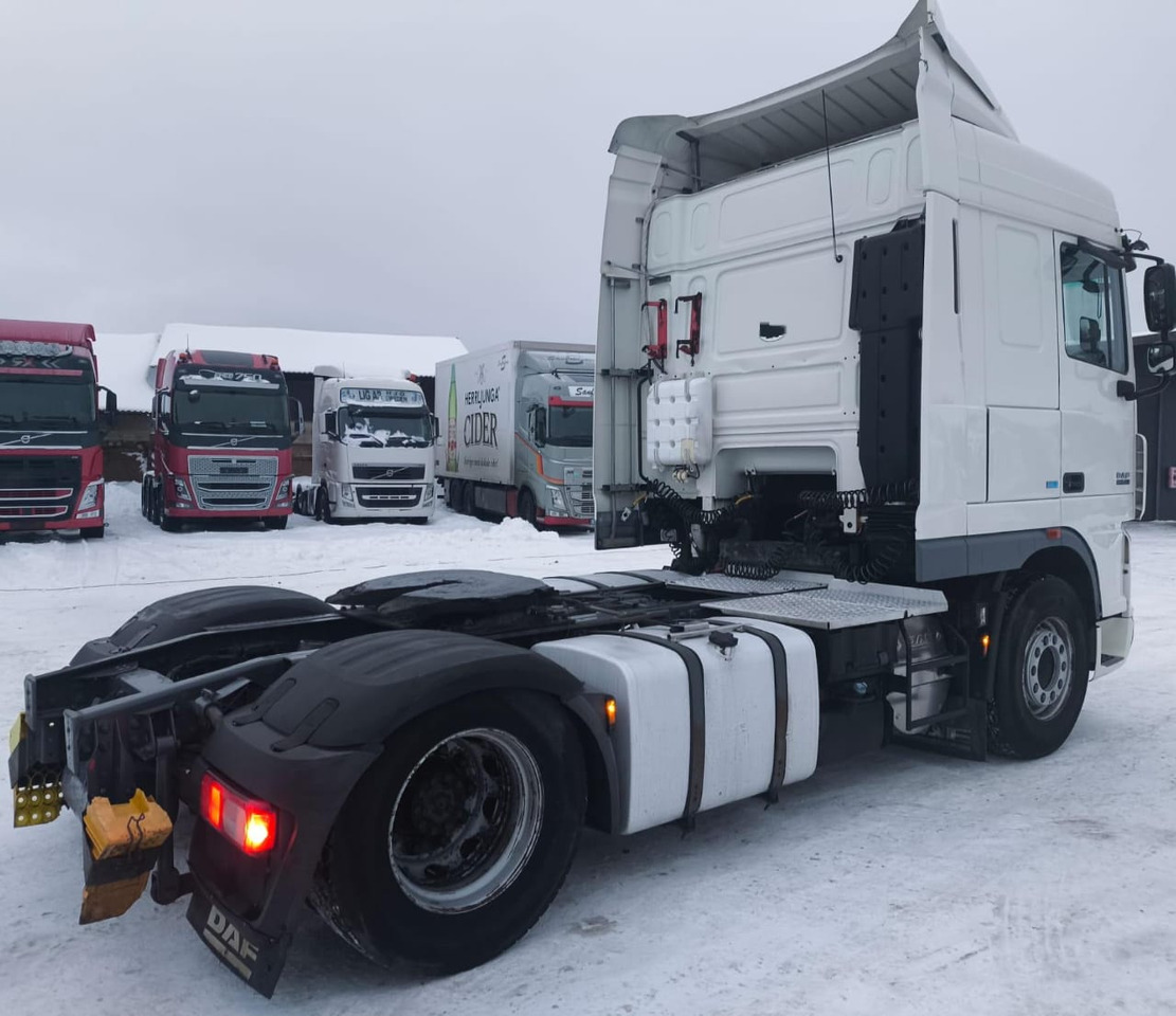 DAF XF 105 - Тягач: фото 3 DAF XF 105 - Тягач: фото 3