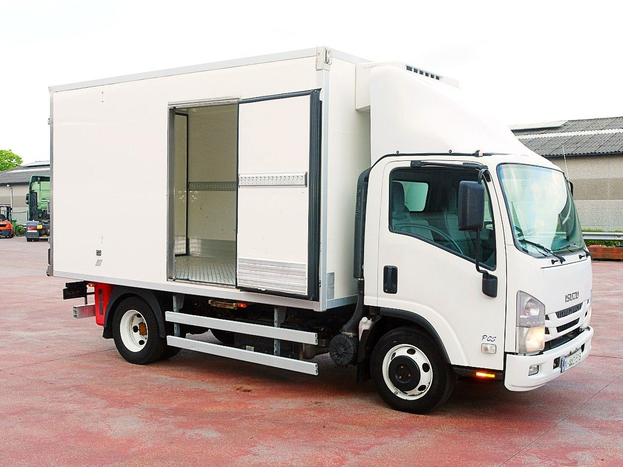 Isuzu N2R 75 KUHLKOFFER THERMOKING V500 MAX €6 - Малотоннажный рефрижератор: фото 3 Isuzu N2R 75 KUHLKOFFER THERMOKING V500 MAX €6 - Малотоннажный рефрижератор: фото 3