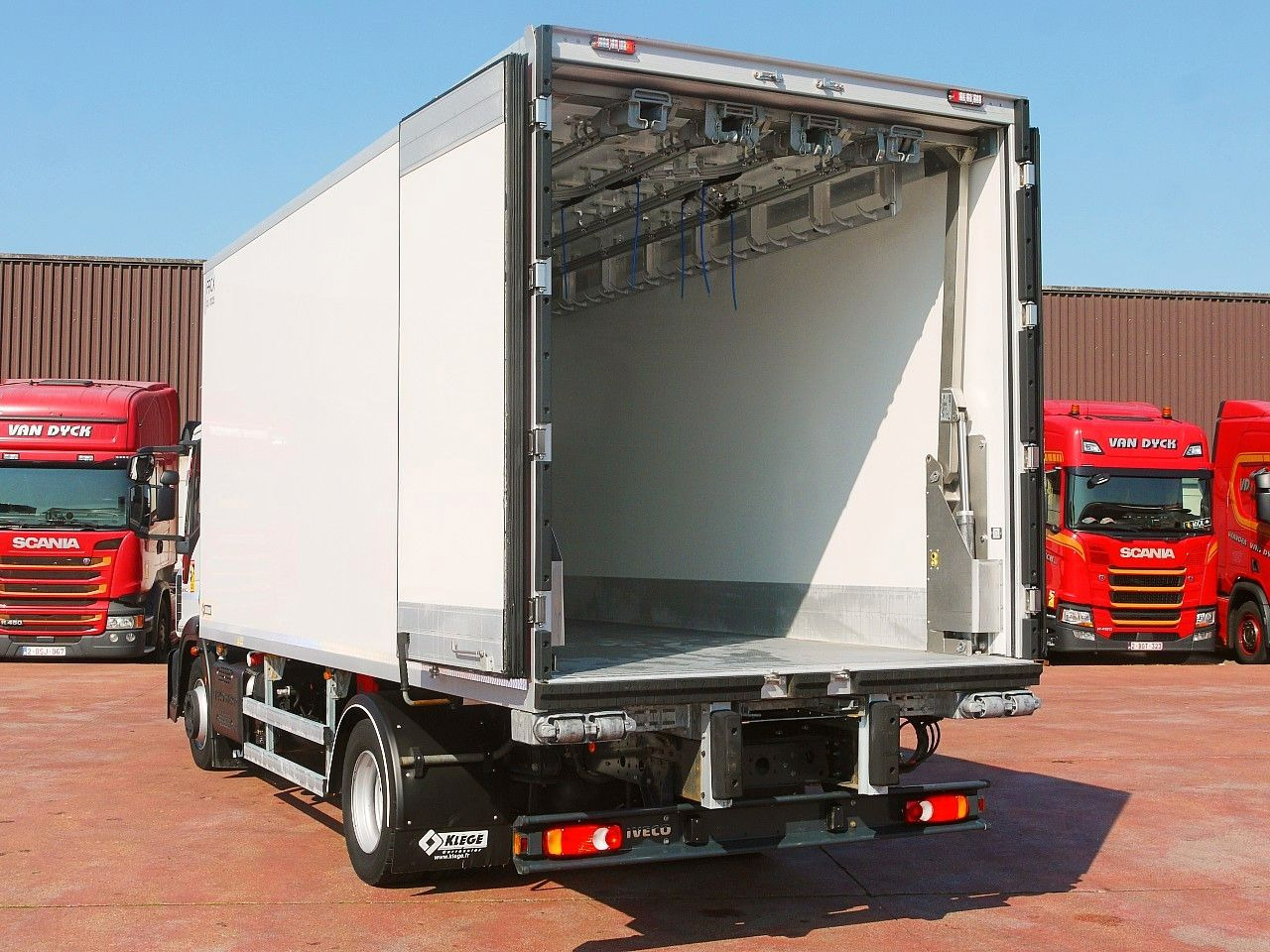 Рефрижератор Iveco 120E28 KUHLKOFFER FLEISH BAHNEN CARRIER  XARIOS: фото 8