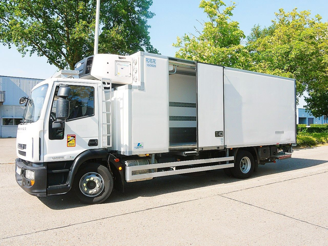 Iveco 140E19 EUROCARGO KUHLKOFFER CARRIER SUPRA 1250MT - Рефрижератор: фото 3 Iveco 140E19 EUROCARGO KUHLKOFFER CARRIER SUPRA 1250MT - Рефрижератор: фото 3
