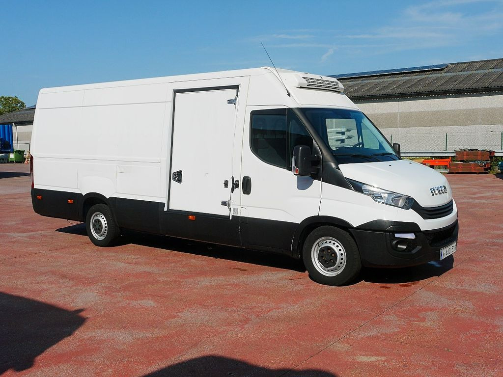 Iveco 35S18 DAILY KUHLKASTENWAGEN THERMOKING V300 MT - Малотоннажный рефрижератор: фото 2 Iveco 35S18 DAILY KUHLKASTENWAGEN THERMOKING V300 MT - Малотоннажный рефрижератор: фото 2