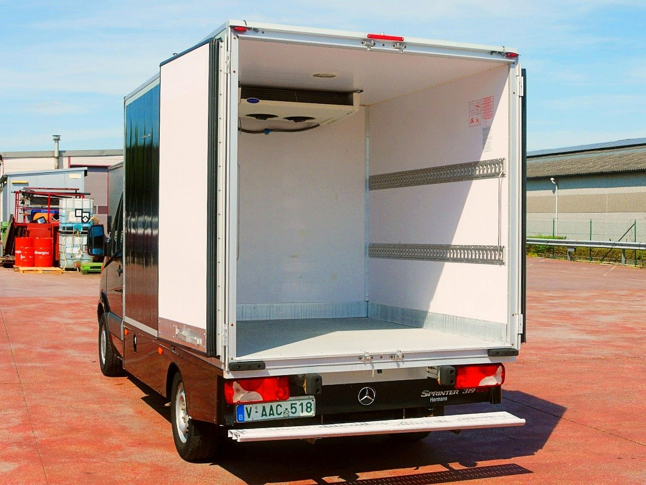 Малотоннажный рефрижератор Mercedes-Benz 319 SPRINTER V6 KUHLKOFFER CARRIER PULSOR 600 MT: фото 8