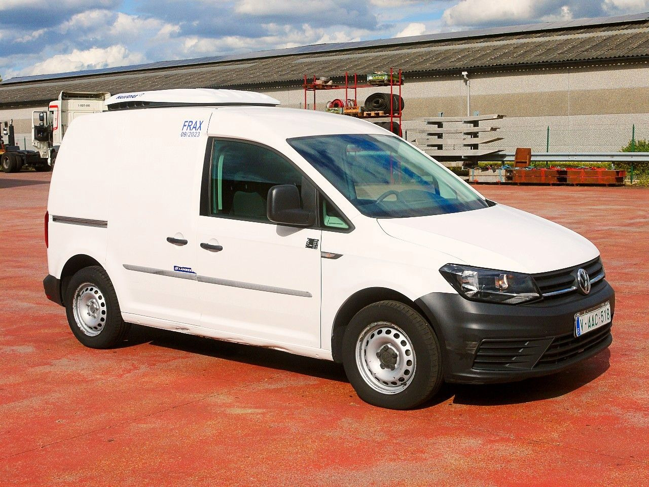 Volkswagen CADDY 2.0 KONVEKTA -2c A/C €6 - Малотоннажный рефрижератор: фото 2 Volkswagen CADDY 2.0 KONVEKTA -2c A/C €6 - Малотоннажный рефрижератор: фото 2