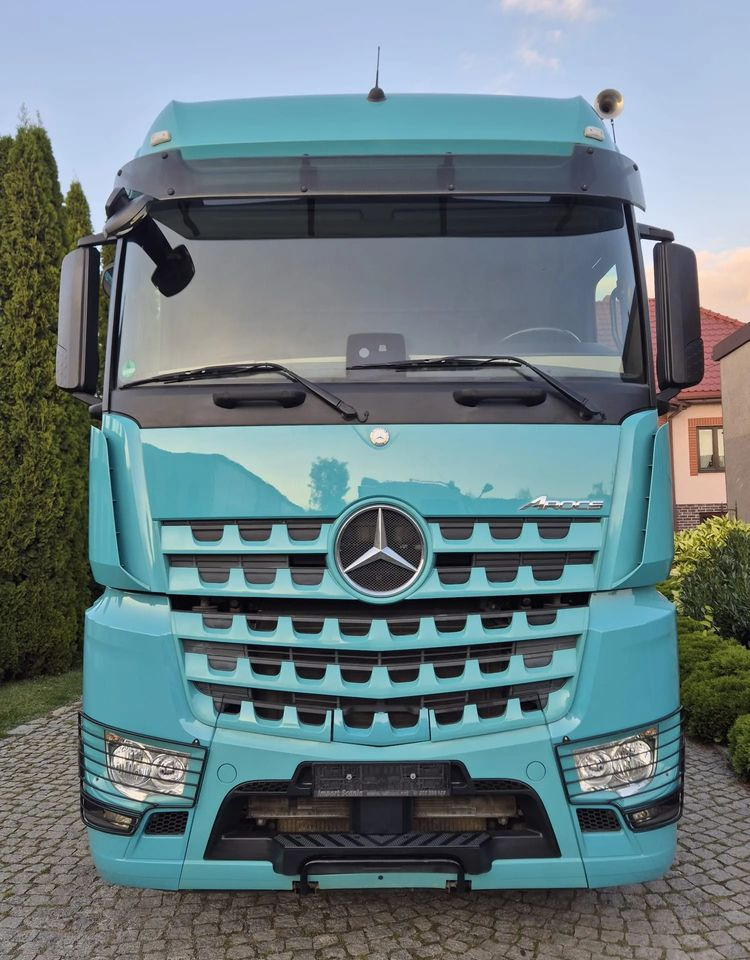 Mercedes-Benz AROCS - Тягач: фото 2 Mercedes-Benz AROCS - Тягач: фото 2