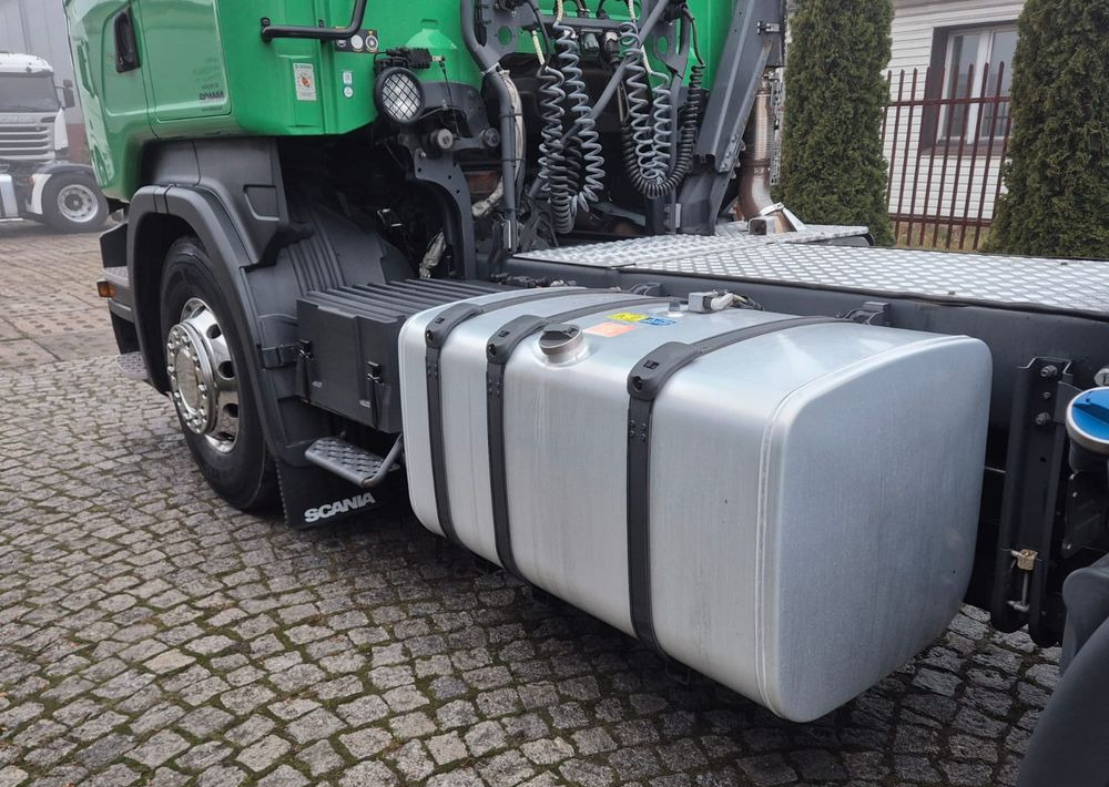 Тягач Scania R410: фото 9