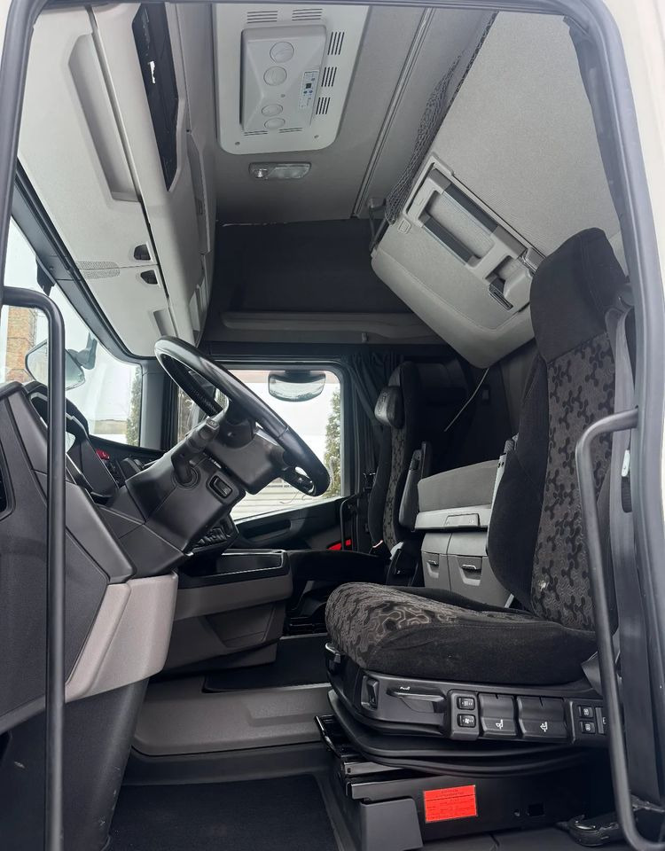 Тягач Scania R410: фото 20