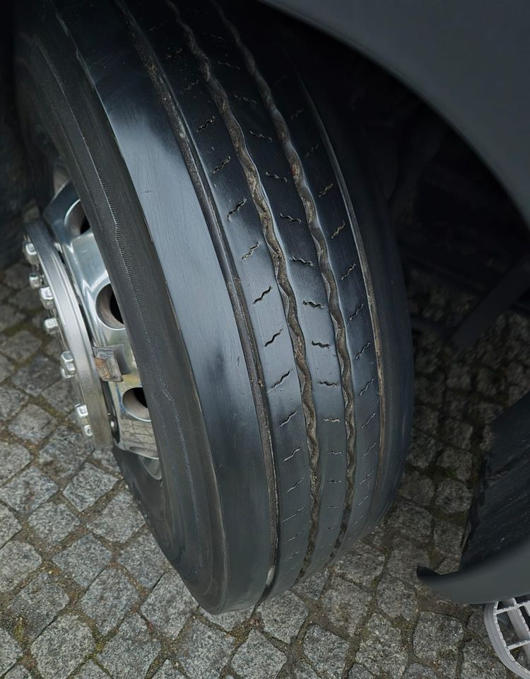 Тягач Scania R410: фото 17