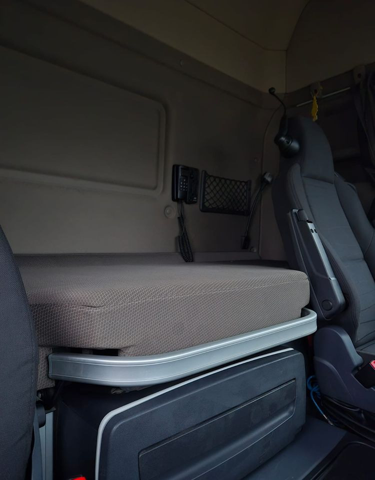 Тягач Scania R410: фото 26