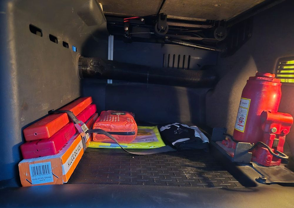 Тягач Scania R410: фото 20