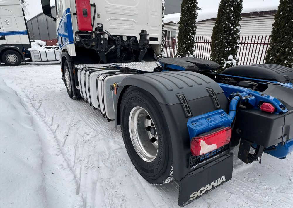 Тягач Scania R410: фото 8