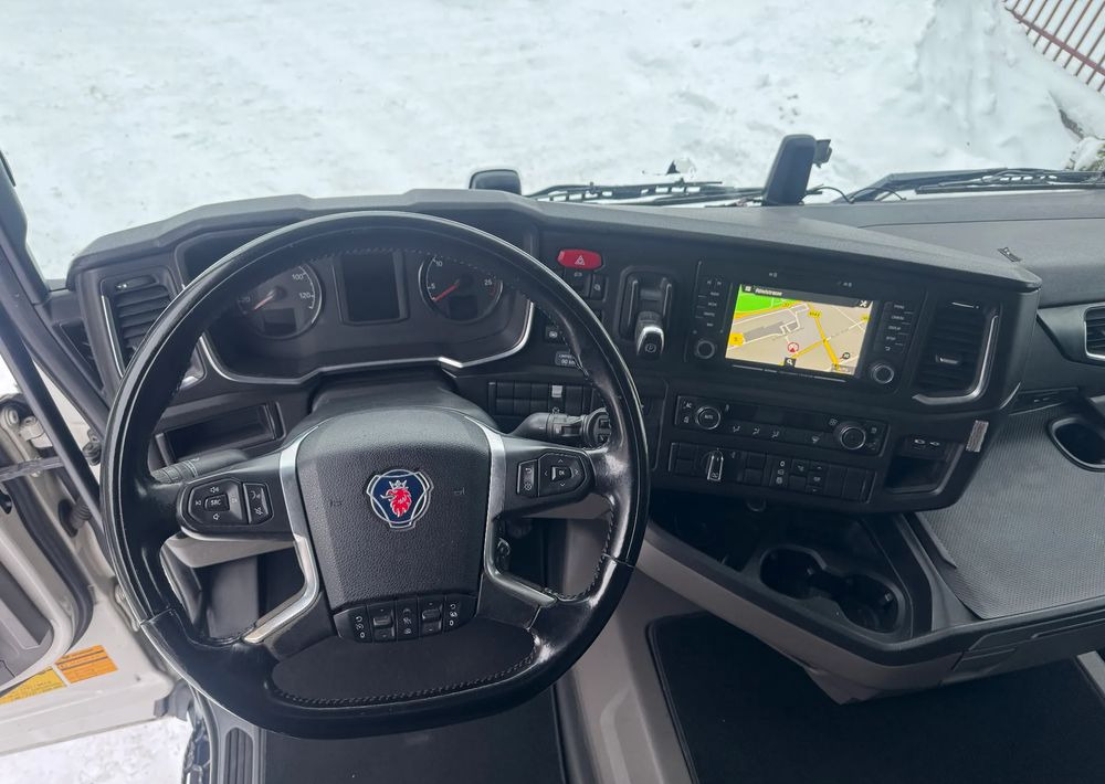 Тягач Scania R410: фото 23