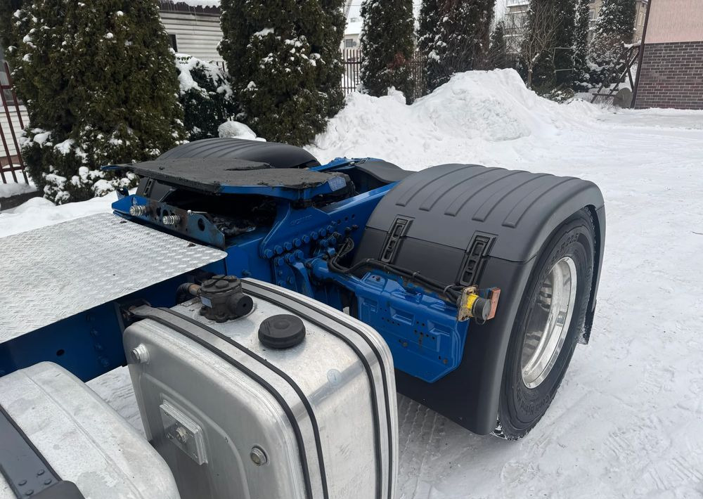 Тягач Scania R410: фото 11