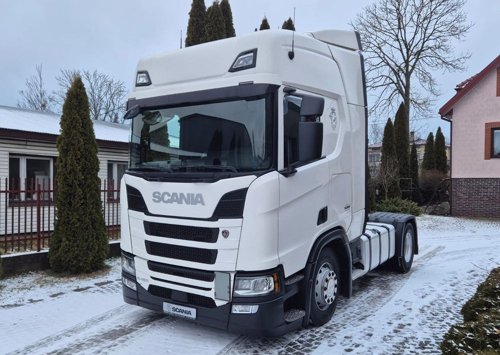 Тягач Scania R450: фото 1