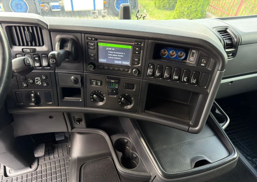 Тягач Scania R450: фото 20