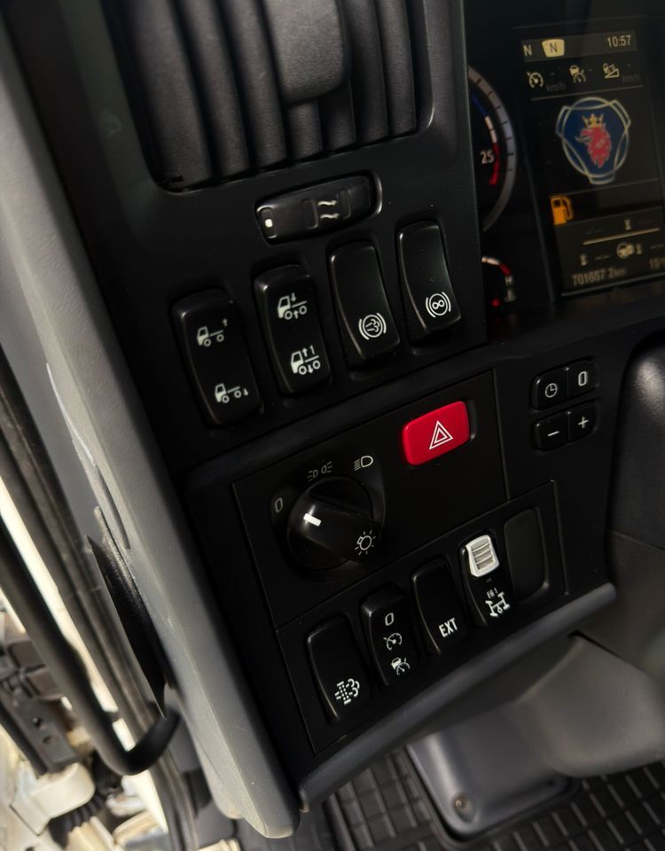 Тягач Scania R450: фото 21