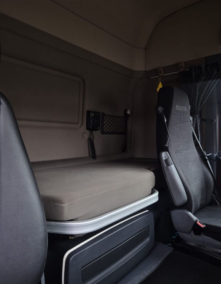 Тягач Scania R450: фото 26 Тягач Scania R450: фото 26