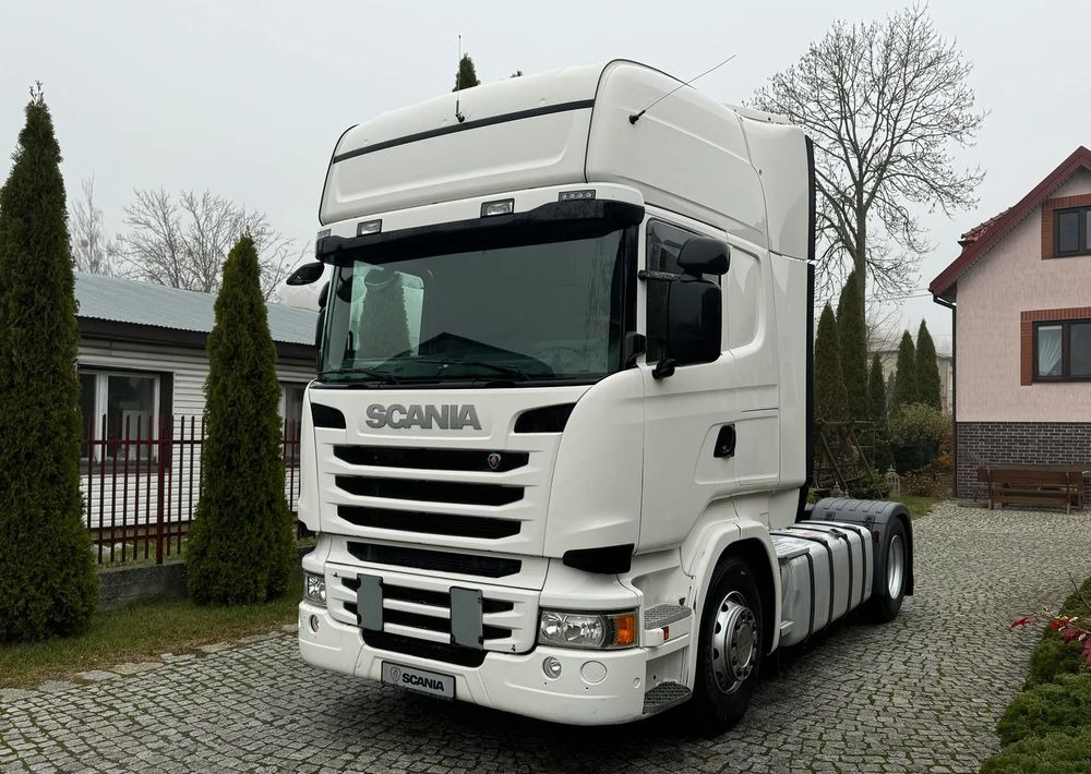 Тягач Scania R450: фото 1