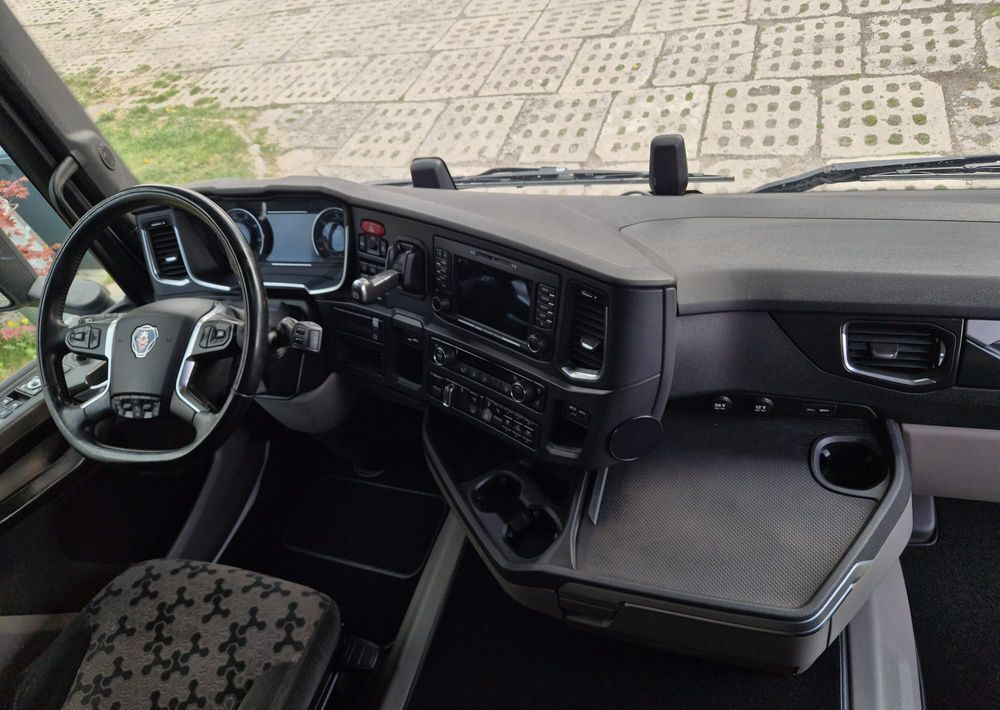 Тягач Scania R450: фото 28