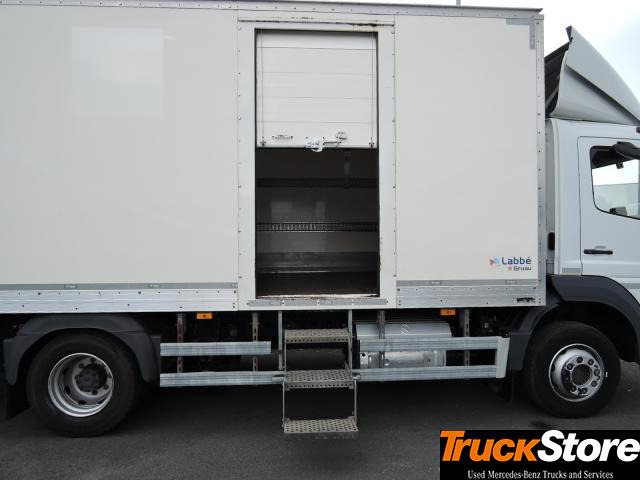 Mercedes-Benz Atego 1218 L - Грузовик с закрытым кузовом: фото 2 Mercedes-Benz Atego 1218 L - Грузовик с закрытым кузовом: фото 2