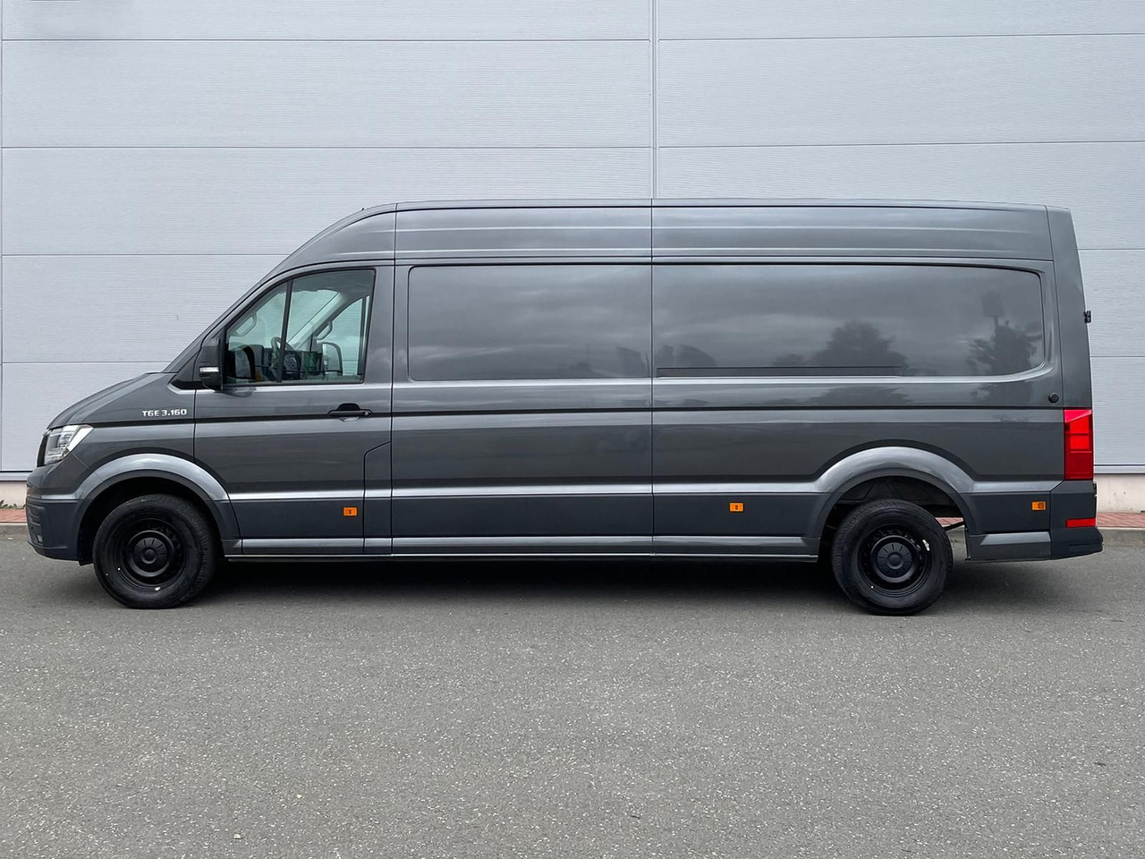 MAN TGE 3.160 L4H3 KASTEN TEMPOMAT AHK SITZHZ DAB - Легковой автомобиль: фото 4 MAN TGE 3.160 L4H3 KASTEN TEMPOMAT AHK SITZHZ DAB - Легковой автомобиль: фото 4