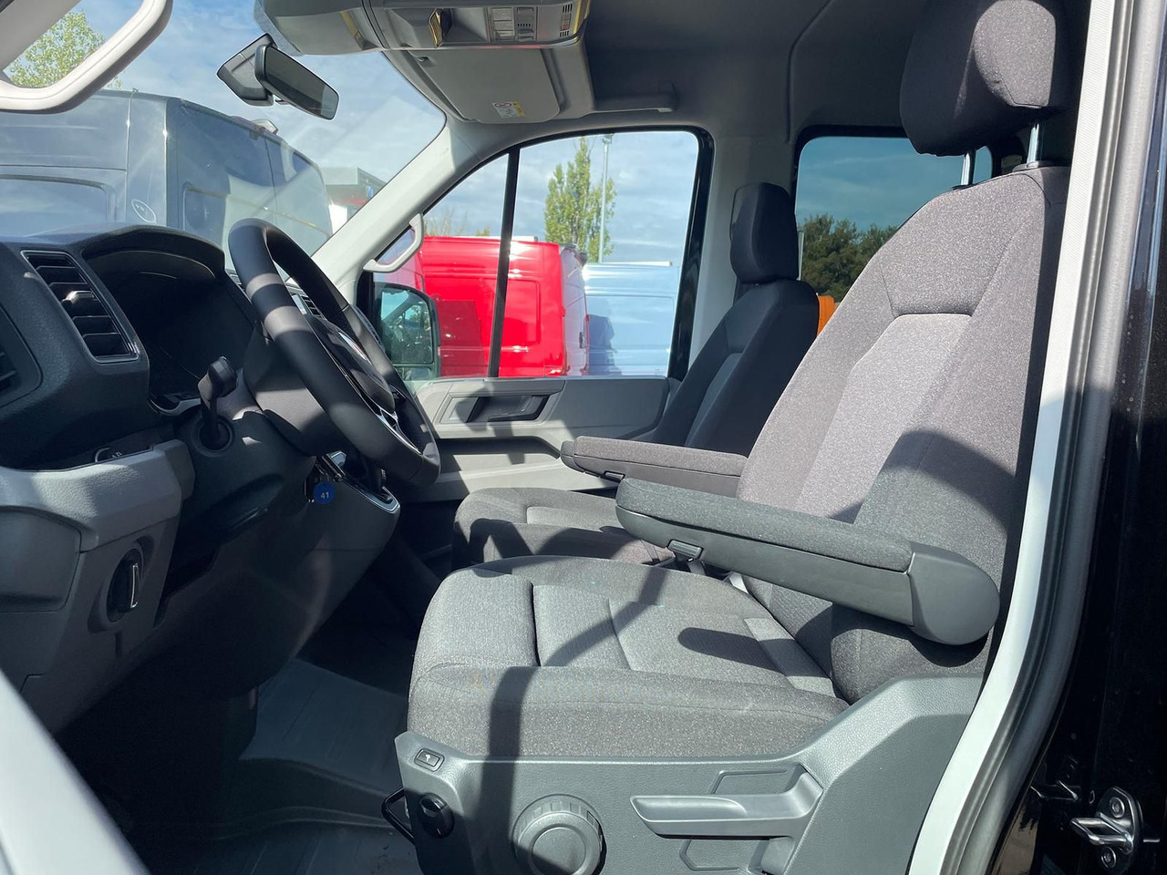 Малотоннажный бортовой грузовик, Грузопассажирский фургон MAN TGE 3.160 Pritsche DOKA LR HECK AHK 3.5t ACC NAV: фото 11