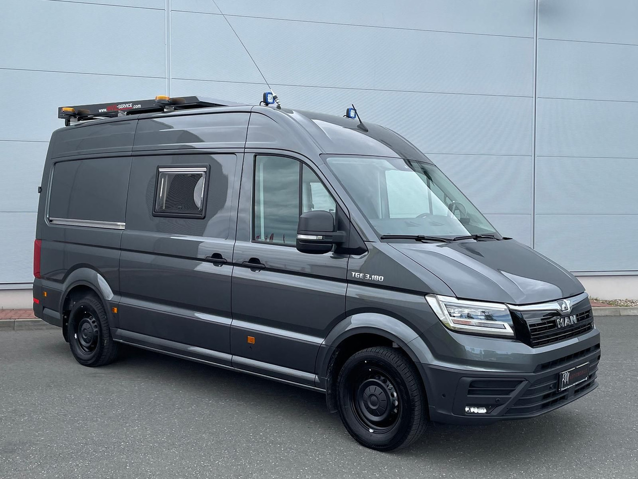 MAN TGE 3.180 BF 3 BEGLEITFAHRZEUG L3H3 NAVI LED - Легковой автомобиль: фото 2 MAN TGE 3.180 BF 3 BEGLEITFAHRZEUG L3H3 NAVI LED - Легковой автомобиль: фото 2
