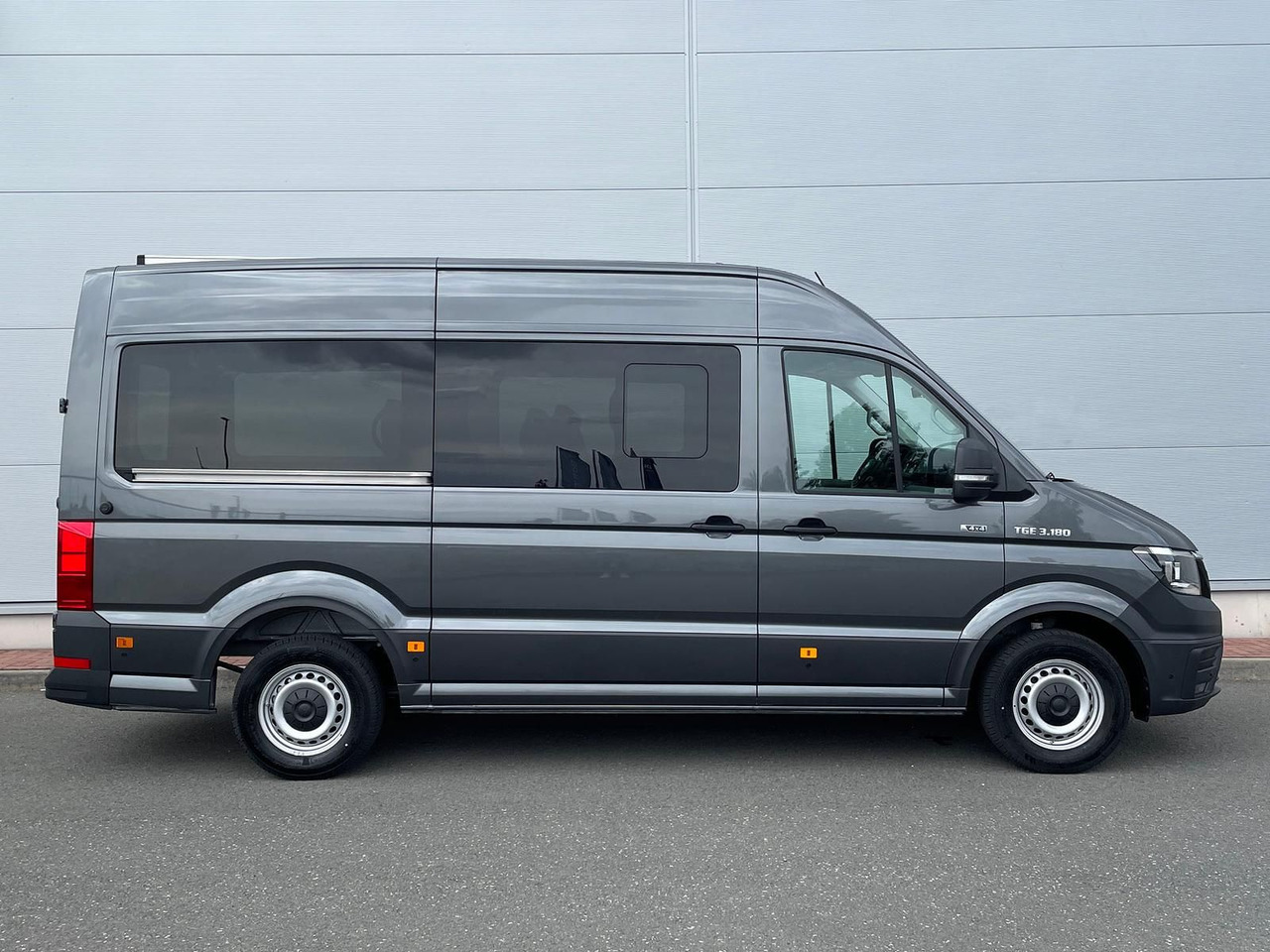 MAN TGE 3.180 Kombi L3H2 4x4 TEMPOMAT KAMERA 8-SITZE - Микроавтобус, Пассажирский фургон: фото 5 MAN TGE 3.180 Kombi L3H2 4x4 TEMPOMAT KAMERA 8-SITZE - Микроавтобус, Пассажирский фургон: фото 5