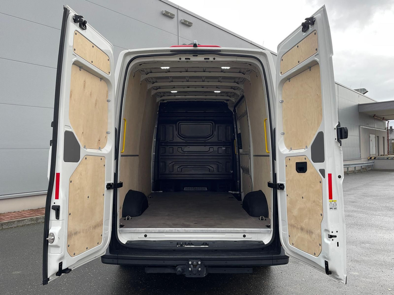 Цельнометаллический фургон MAN TGE 3.180 L3H3 Kasten 4x4 AUTOM DIFF AHK TEMP: фото 33