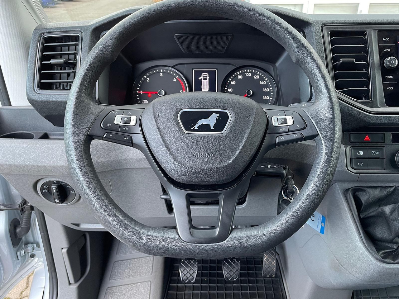 Цельнометаллический фургон MAN TGE 3.180 L3H3 Kasten 4x4 DIFF NAV ACC STANDH: фото 14